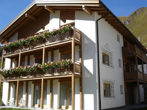 Arch San Martin Hotel Samnaun Exterior photo